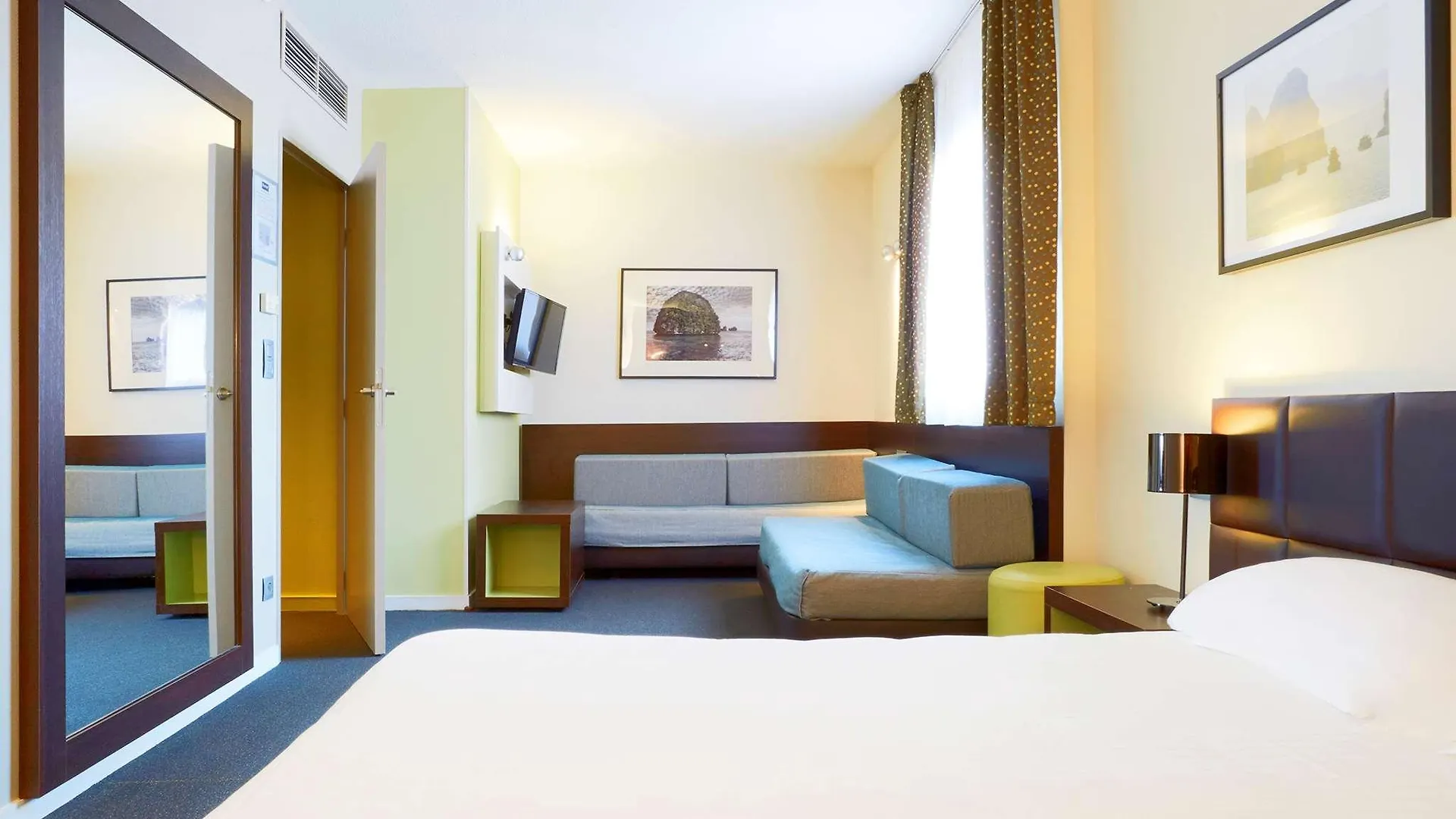 ***  Kyriad Hotel Orly Aeroport - Athis Mons Francja