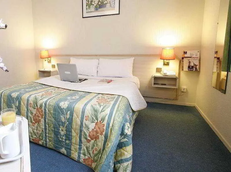 Kyriad Hotel Orly Aeroport - Athis Mons