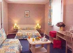 Kyriad Hotel Orly Aeroport - Athis Mons Francja